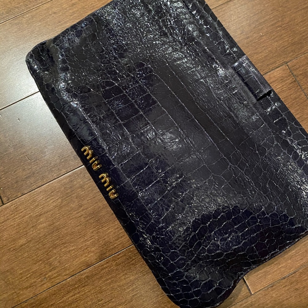 Miumiu clutch